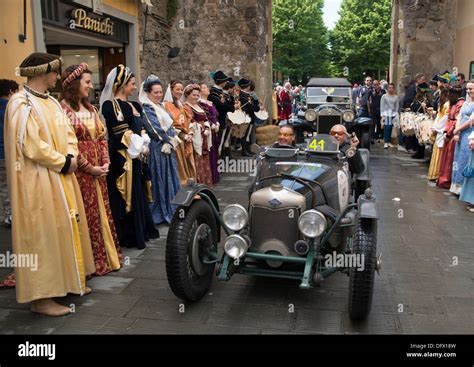 mille miglia spectators